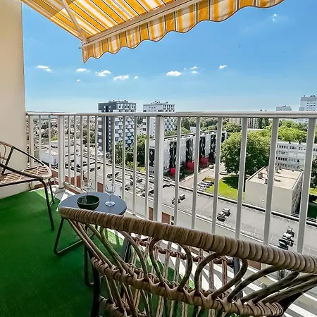 élégance Et Vue Panoramique, Proche Zenith