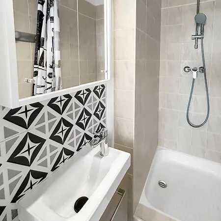 Appartement élégance Et Vue Panoramique, Proche Zenith Saint-Étienne-du-Rouvray