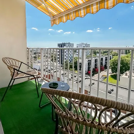 élégance Et Vue Panoramique, Proche Zenith Appartement *